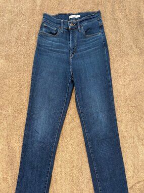 Levi's High Rise, Straight Leg, Ankle Length, Super Soft Jeans